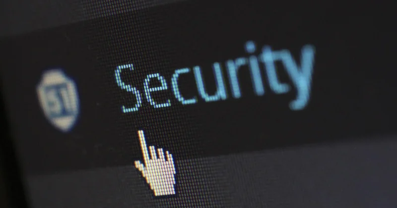 What are the best practices for protecting yourself from phishing attacks?